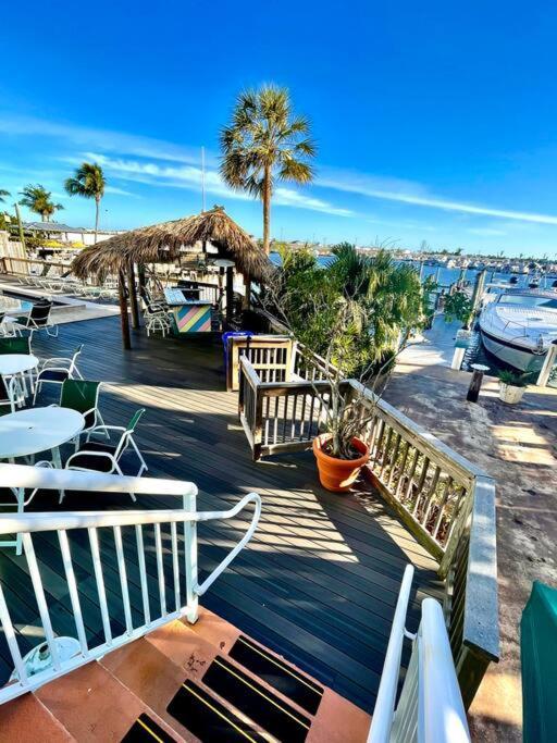 キーウェスト Aruba - Downtown Waterfront 2X2 Dock & Pool Pet-Friendlyヴィラ エクステリア 写真