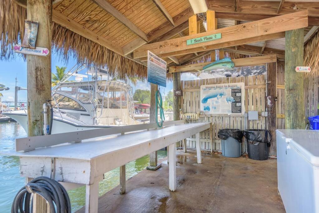 キーウェスト Aruba - Downtown Waterfront 2X2 Dock & Pool Pet-Friendlyヴィラ エクステリア 写真